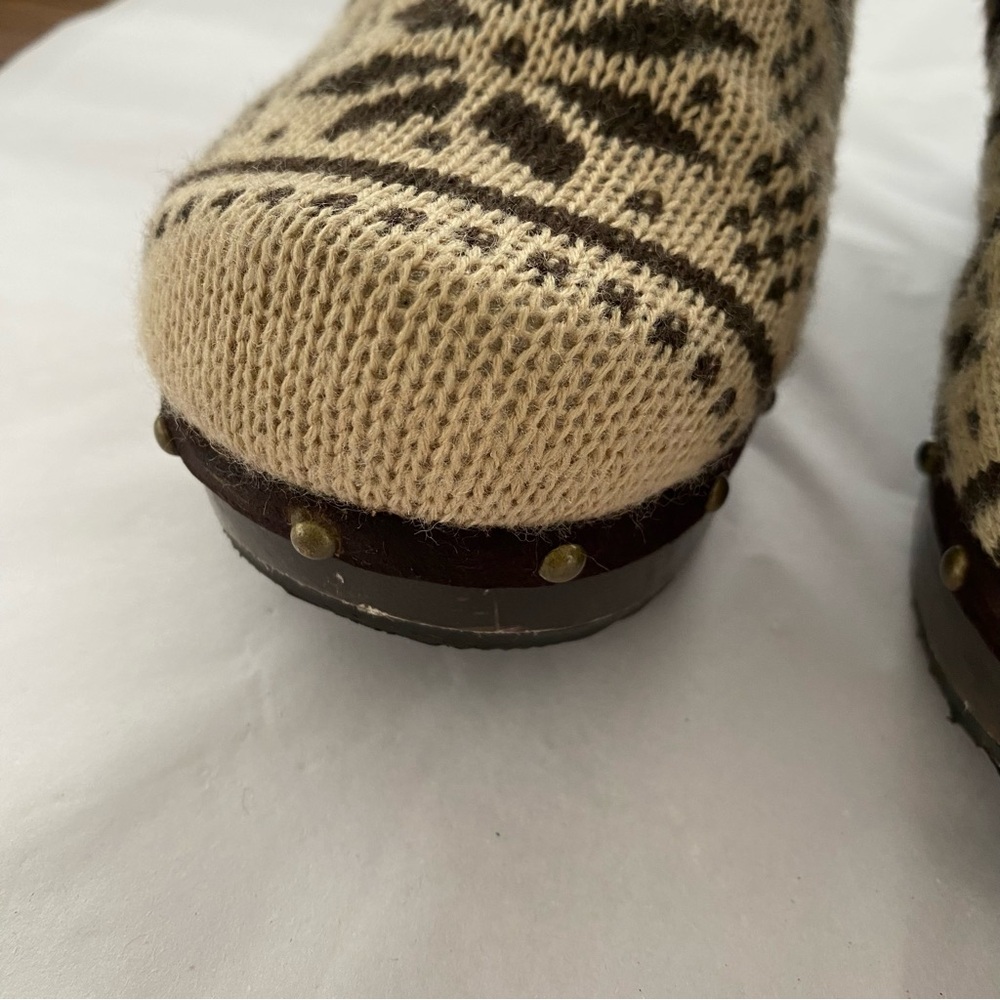 Arizona Jeansโ Co Y2K Vintage Knit Fair Isle Snowflake Faux Fur Wooden Clogs 8.5 - Picture 7 of 13